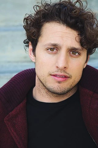 Michael Vlamis headshot