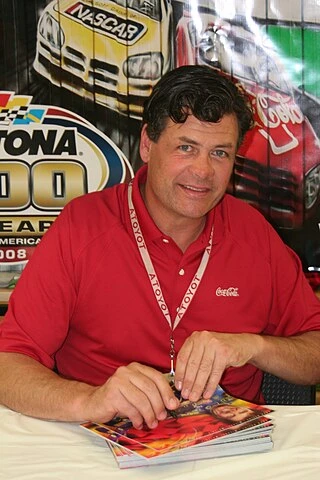 Michael Waltrip headshot
