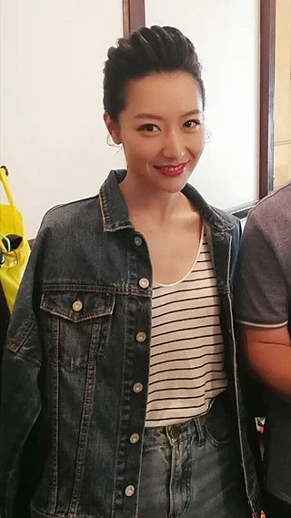 Michelle Bai headshot
