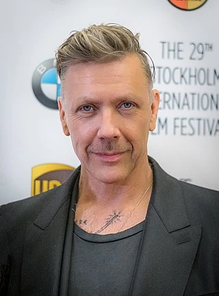 Mikael Persbrandt headshot
