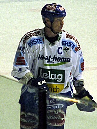 Mike Stewart headshot