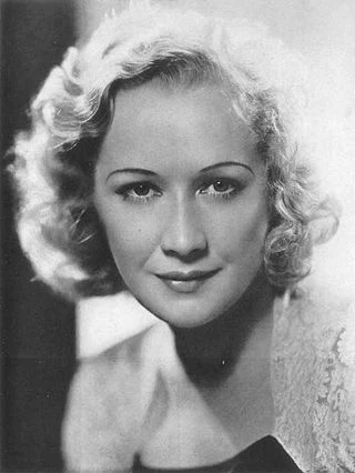Miriam Hopkins headshot