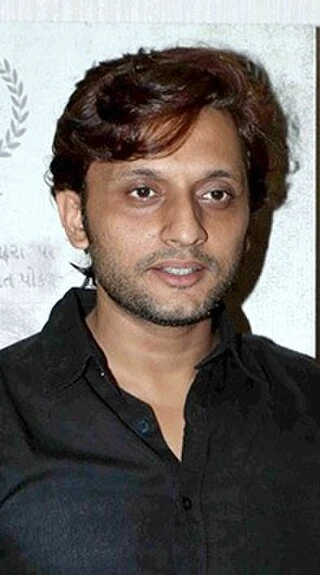 Mohammed Zeeshan Ayyub headshot