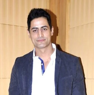 Mohit Raina headshot