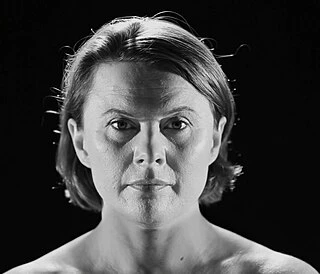 Monica Dolan headshot