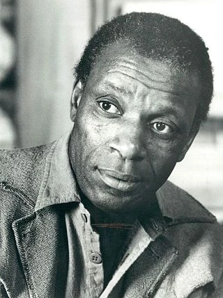 Moses Gunn headshot