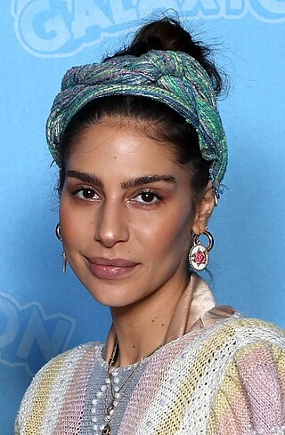 Nadia Hilker headshot