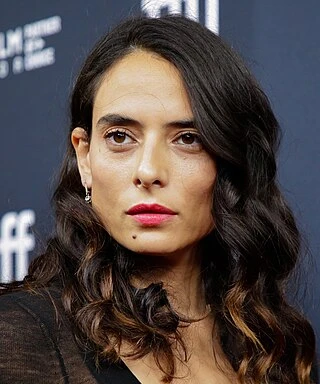 Nailia Harzoune headshot