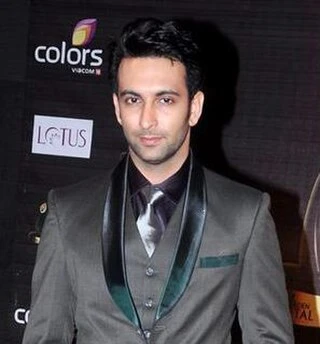 Nandish Sandhu headshot