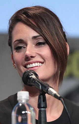 Natalie Brown headshot