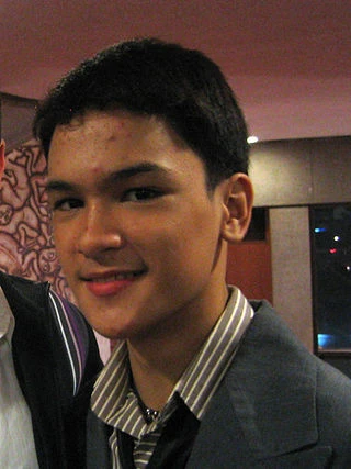 Nathan Lopez headshot