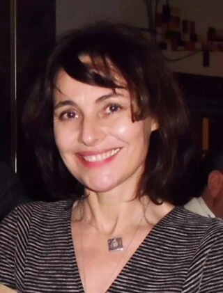 Nelly Alard headshot