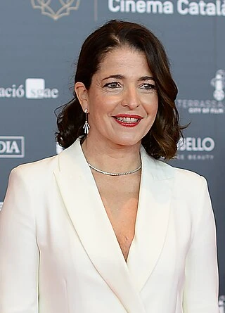Nora Navas headshot