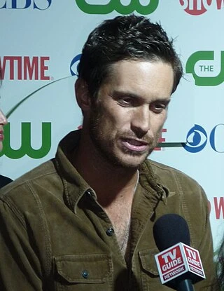 Oliver Hudson headshot