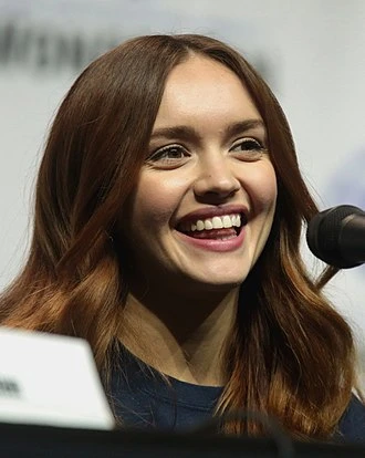 Olivia Cooke headshot