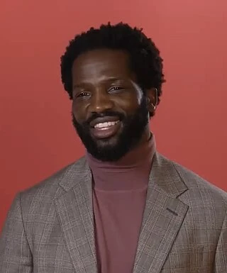 Ṣọpẹ́ Dìrísù headshot