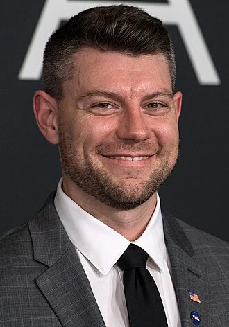 Patrick Fugit headshot