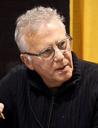 Paul Reiser headshot