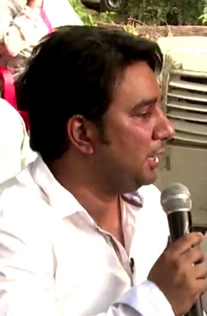 Ahmed Khan image