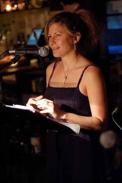 Amanda Stern image