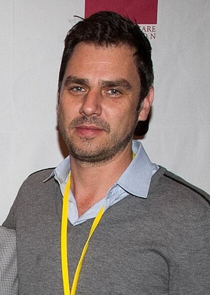 Ariel Vromen image