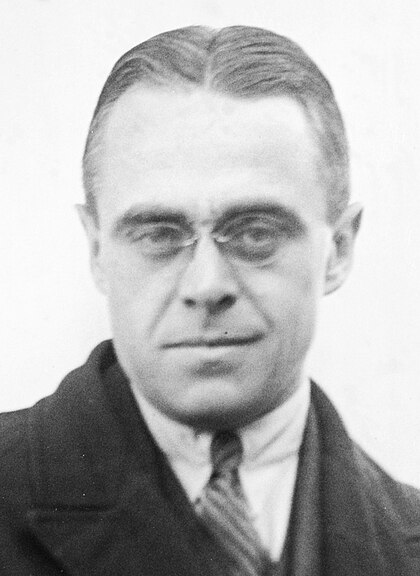 Basil Dearden image