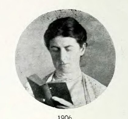 Caroline Clark image
