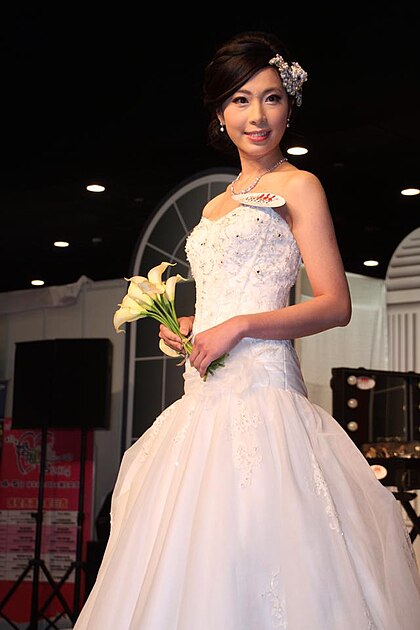 Connie Wong image