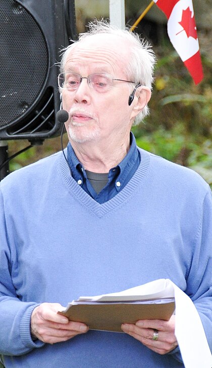 Dennis Lee image