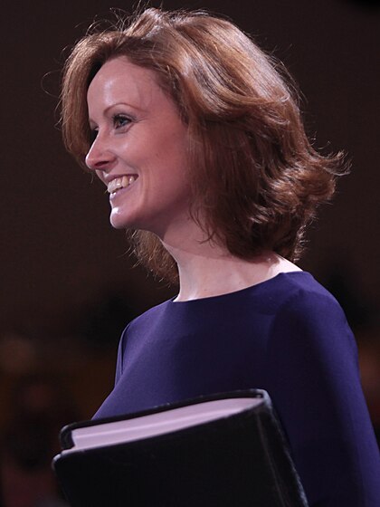 Elizabeth Kucinich image
