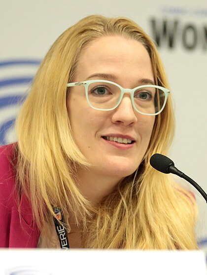 Emily Carmichael image