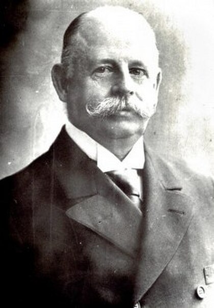 George Seaton image