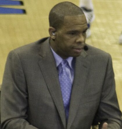 Hubert Davis image