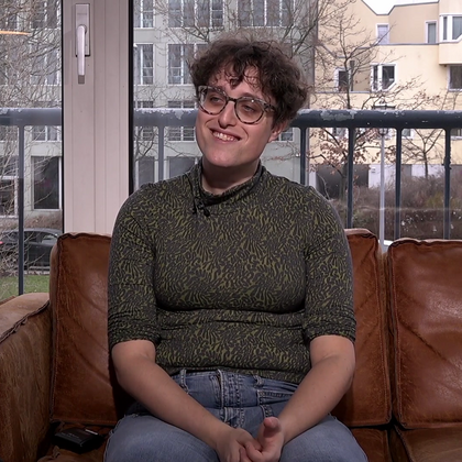 Jane Schoenbrun image