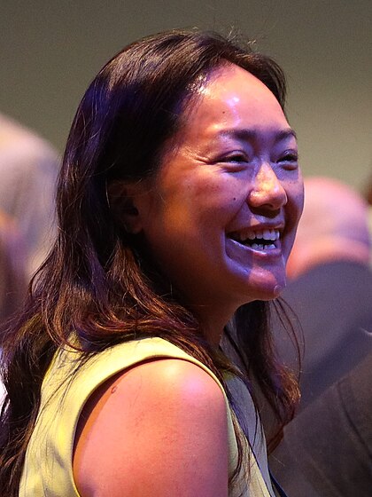 Janet Yang image