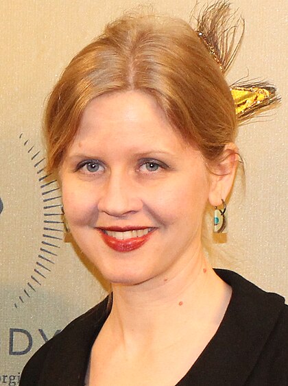 Justine Nagan image
