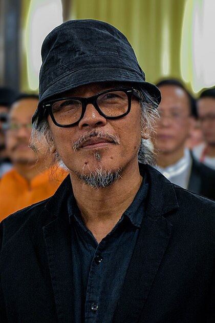 Lav Diaz image