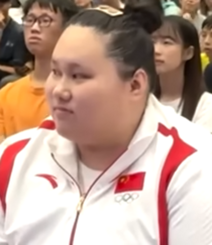 Li Wenwen image
