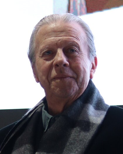 Luis Llosa image