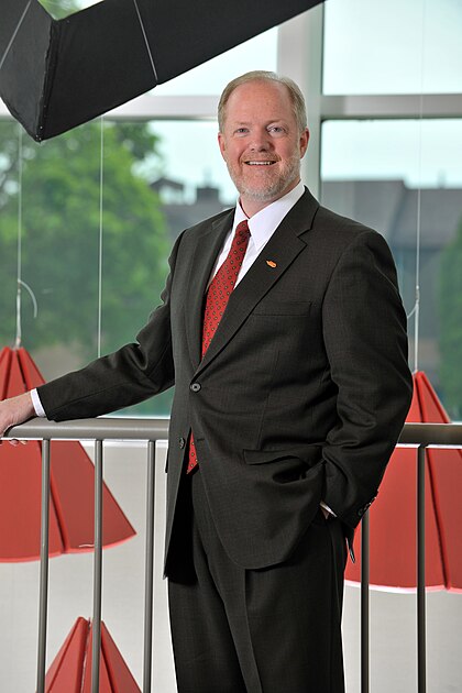 Mark Putnam image