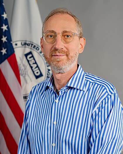 Michael Schiffer image