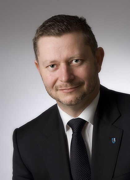 Michael Schneider image