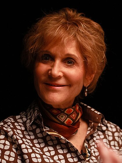 Nancy Schreiber image