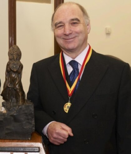 Robert Cort image