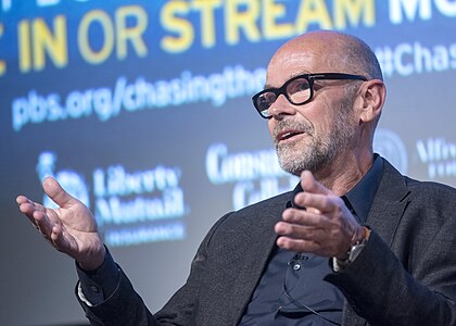 Robert Stone image