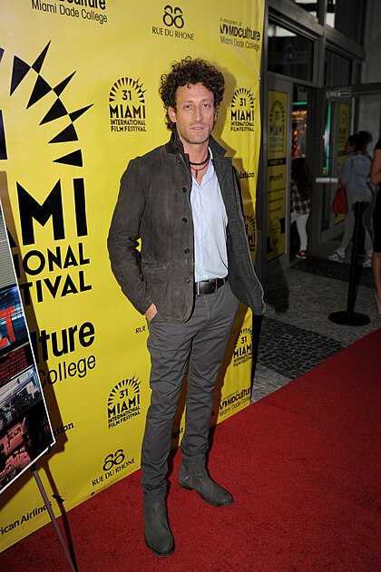Simon Brand image