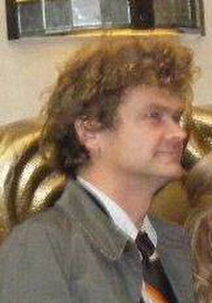 Simon Farnaby image