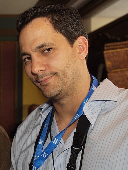 Tom Caltabiano image