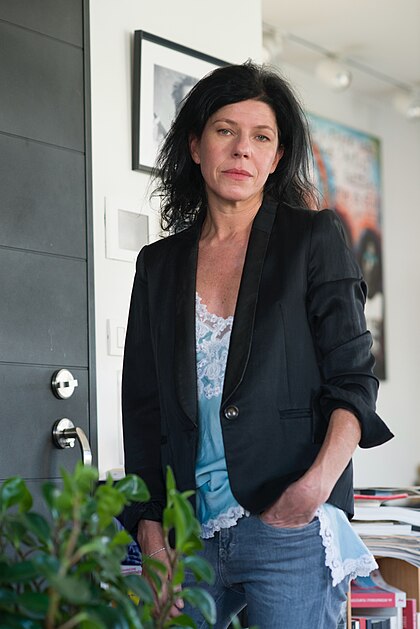 Vanessa Lapa image