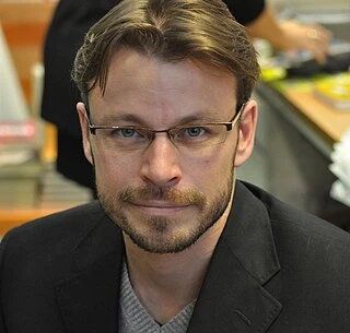 Peter Franzén headshot